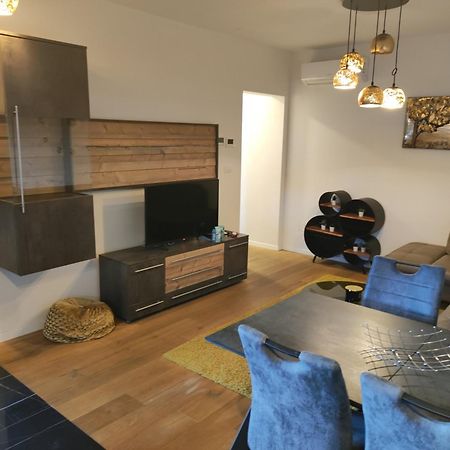 City East Apartment Zagreb With Private Parking Luaran gambar